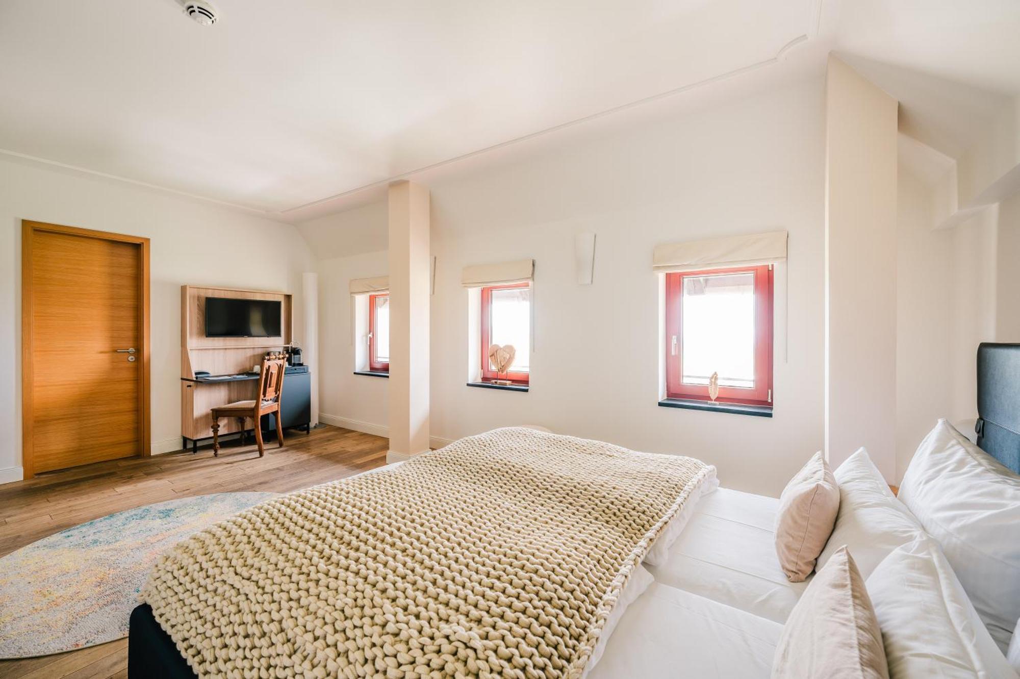 Romantik Hotel Schloss Ranzow Ломе Экстерьер фото