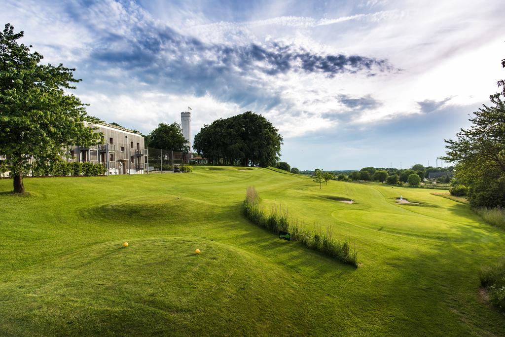 Schloss Ranzow Privathotel - Wellness, Golf, Kulinarik, Events Ломе Экстерьер фото